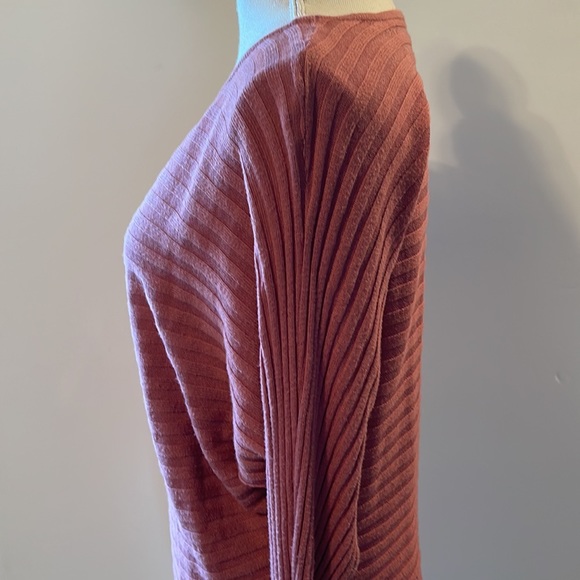 NWOT New York & Company Soho Jeans Sweater - Picture 9 of 16